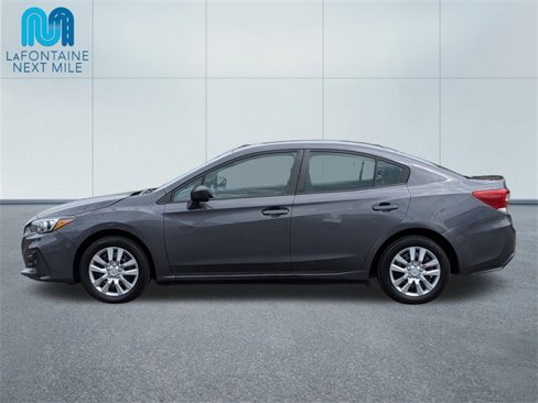 Used 2019 Subaru Impreza 2.0i image 2