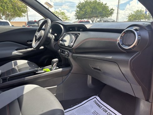 Used 2021 Nissan Kicks SR w/ SR Premium Package image 24