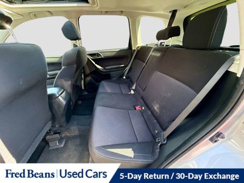 Used 2017 Subaru Forester 2.5i Premium image 26