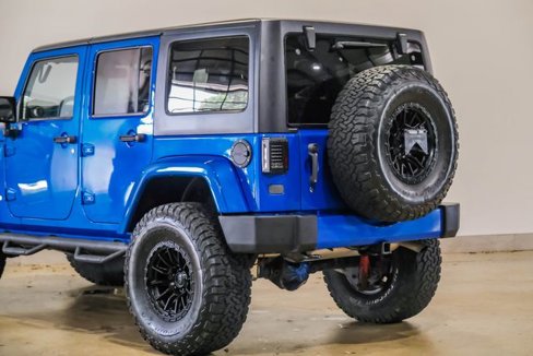 Used 2016 Jeep Wrangler Unlimited Sahara image 37