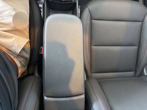 New 2025 Chevrolet Trax RS w/ Sunroof Package image 14