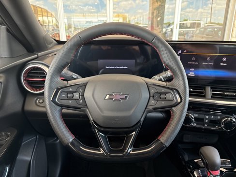 New 2025 Chevrolet Trax RS w/ Sunroof Package image 15