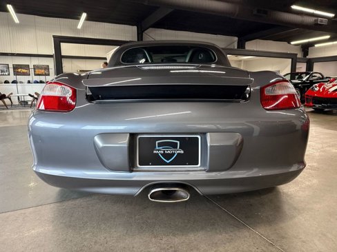 Used 2005 Porsche Boxster image 10