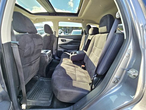 Used 2018 Nissan Murano SV image 15