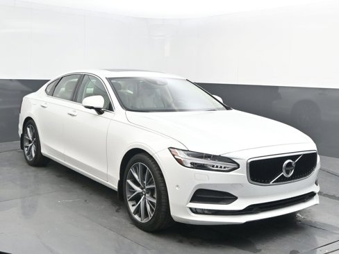 Used 2017 Volvo S90 T5 Momentum w/ Vision Package image 1
