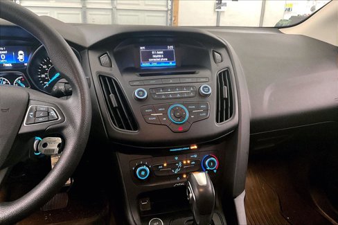 Used 2016 Ford Focus SE w/ Exterior Protection Package image 7
