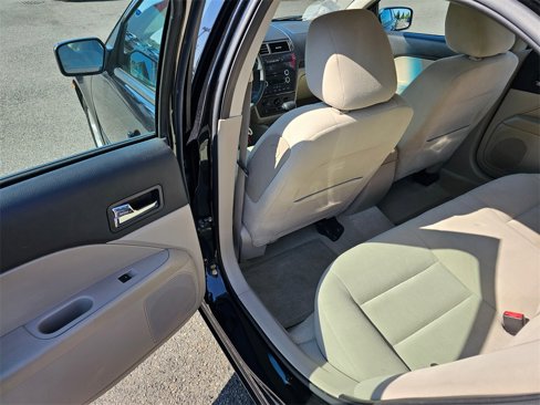 Used 2009 Ford Fusion SE image 9