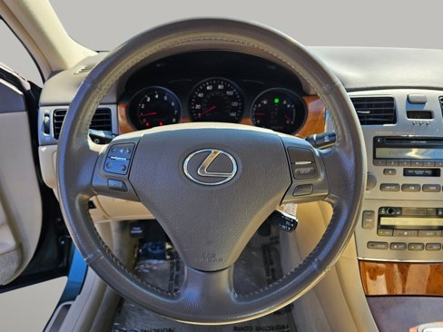 Used 2005 Lexus ES 330 image 6