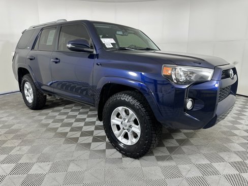 Used 2017 Toyota 4Runner SR5 Premium image 6