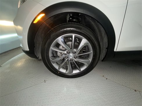 Used 2022 Buick Encore GX Select w/ Experience Buick Package image 10