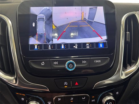Used 2022 Chevrolet Equinox Premier image 9