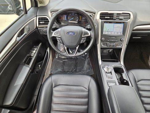 Used 2019 Ford Fusion SEL image 14