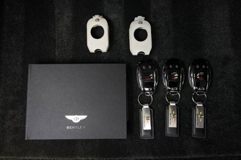 Used 2023 Bentley Bentayga Extended Wheelbase image 81