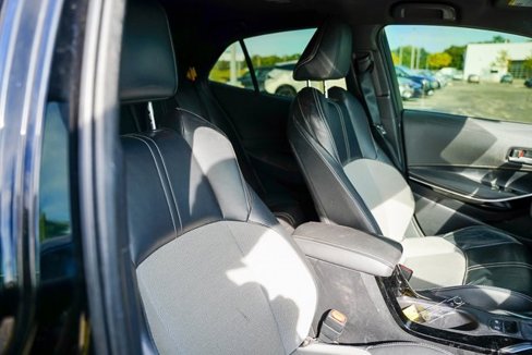 Used 2019 Toyota Corolla XSE image 27