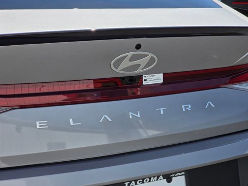 New 2025 Hyundai Elantra Sport image 14