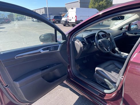 Used 2013 Ford Fusion SE image 18