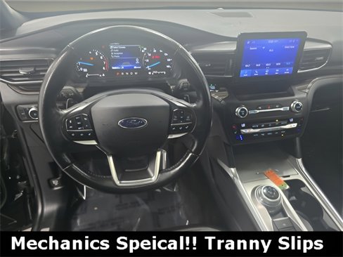 Used 2020 Ford Explorer Limited w/ Class III Trailer Tow Package image 2