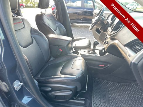 Used 2016 Jeep Cherokee Trailhawk w/ Leather Interior Group image 35