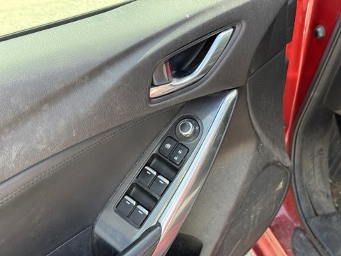 Used 2017 MAZDA MAZDA6 Touring image 12