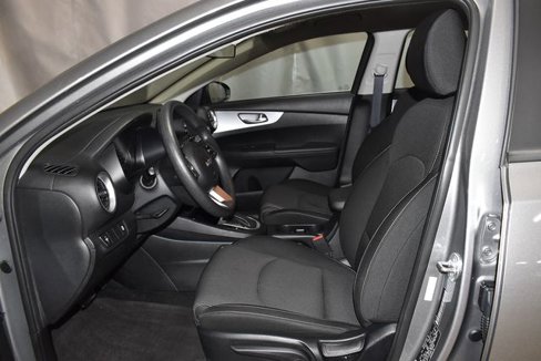 Used 2024 Kia Forte LXS image 13