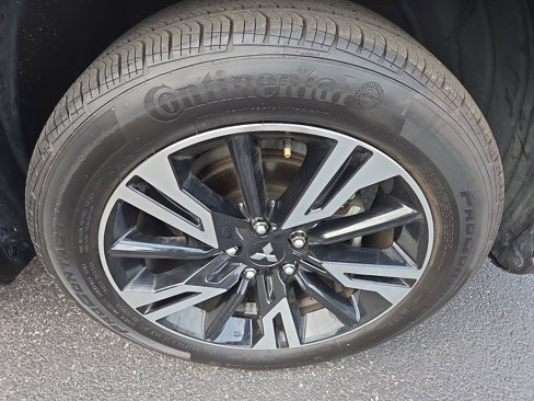 Used 2024 Mitsubishi Eclipse Cross AWD image 9