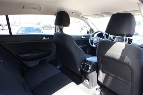 Used 2018 Kia Sportage LX image 17