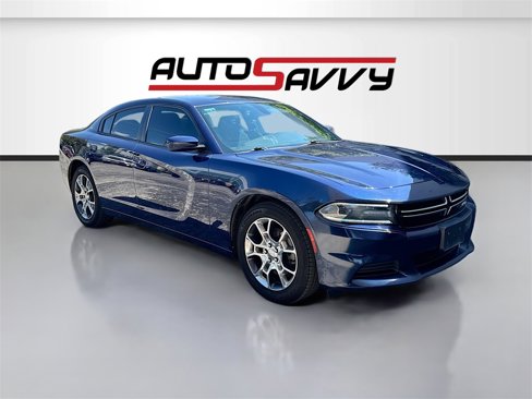 Used 2015 Dodge Charger SE w/ Popular Equipment Group image 1