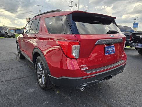 Used 2021 Ford Explorer XLT w/ Equipment Group 202A image 6