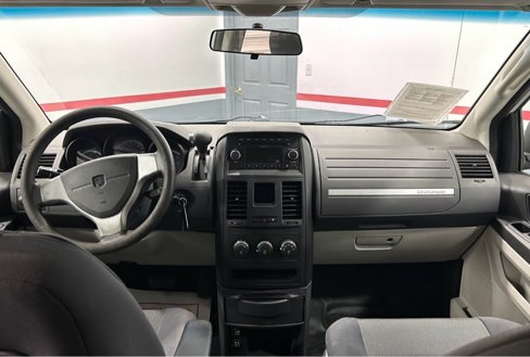 Used 2009 Dodge Grand Caravan w/ PWR Window Group image 15