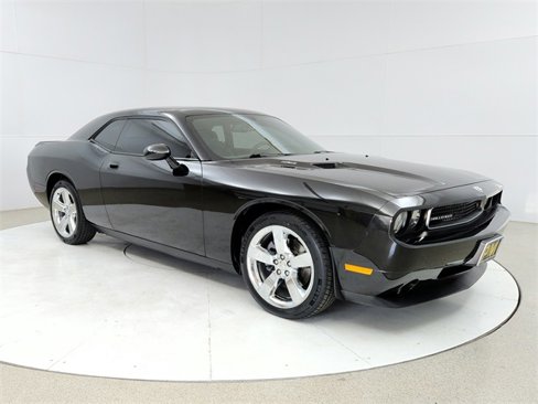 Used 2009 Dodge Challenger R/T image 1