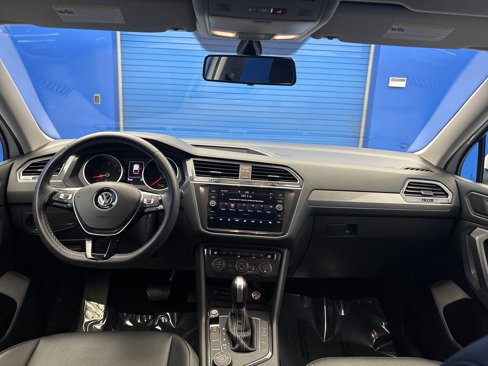 Used 2021 Volkswagen Tiguan SE image 25