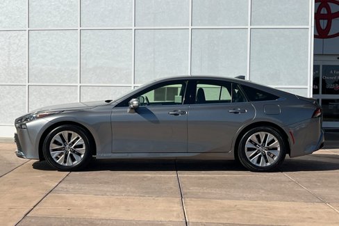 Certified 2022 Toyota Mirai XLE image 8