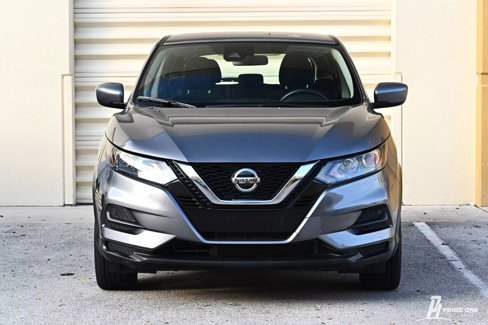 Used 2021 Nissan Rogue Sport S image 2