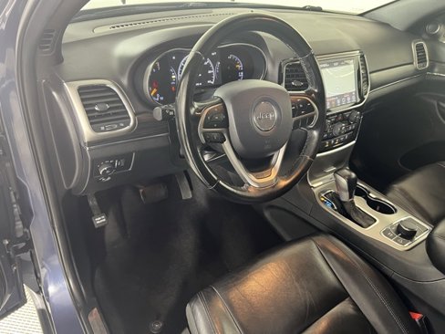 Used 2020 Jeep Grand Cherokee Limited image 10