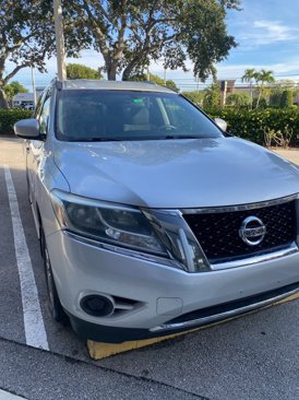 Used 2015 Nissan Pathfinder S image 36