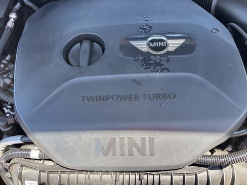 Used 2017 MINI Cooper S image 41