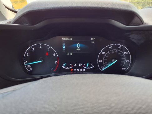Used 2020 Ford Transit Connect XLT image 14