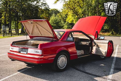 Used 1992 Cadillac Allante image 16