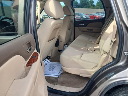 Used 2012 Chevrolet Tahoe LS image 11