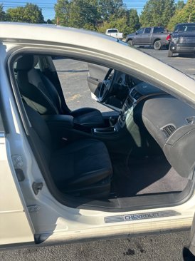 Used 2010 Chevrolet Malibu LT w/ Premium Audio Package image 12
