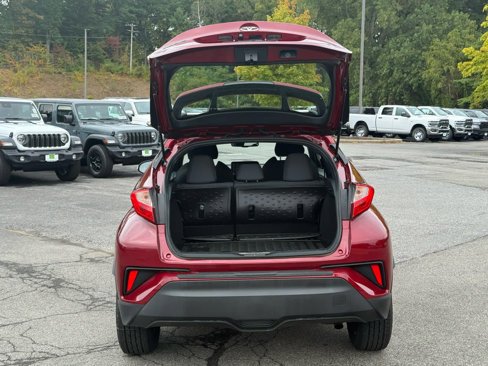 Used 2019 Toyota C-HR LE image 10