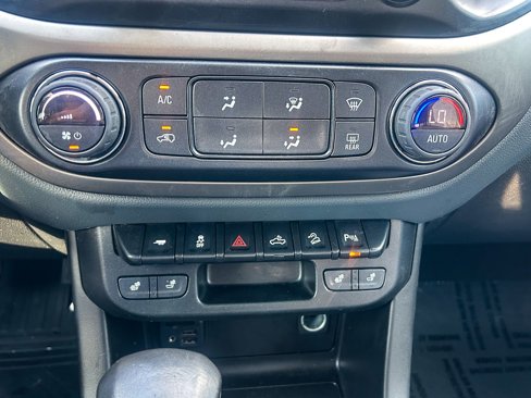 Used 2022 Chevrolet Colorado Z71 image 15