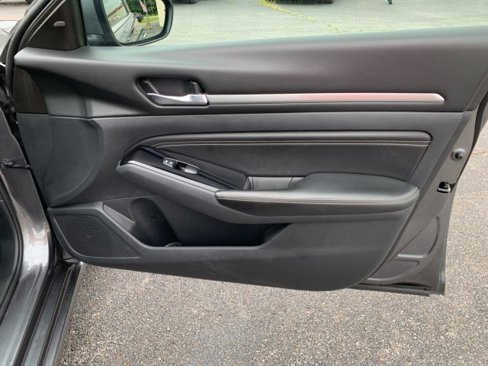 Used 2021 Nissan Altima 2.5 SV image 19