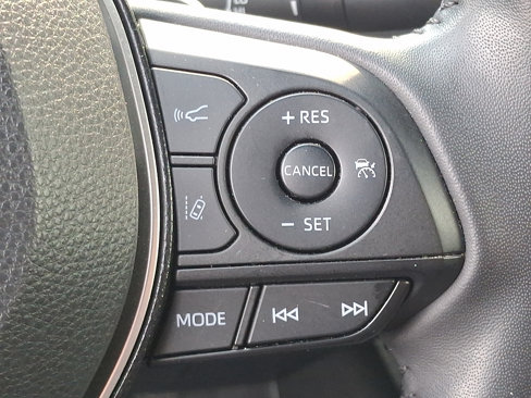 Certified 2021 Toyota Corolla SE image 22