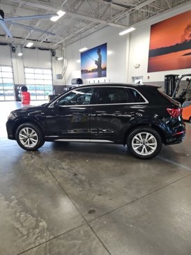 Used 2023 Audi Q3 2.0T Premium image 10