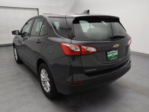 Used 2019 Chevrolet Equinox LS image 5