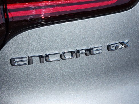 New 2025 Buick Encore GX Sport Touring w/ Comfort Package image 10