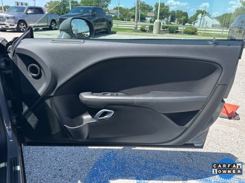 Used 2018 Dodge Challenger SXT w/ Blacktop Package image 44