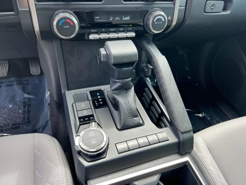 Used 2024 Toyota Tacoma SR5 image 30