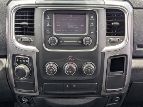 Used 2022 RAM 1500 Classic SLT image 17